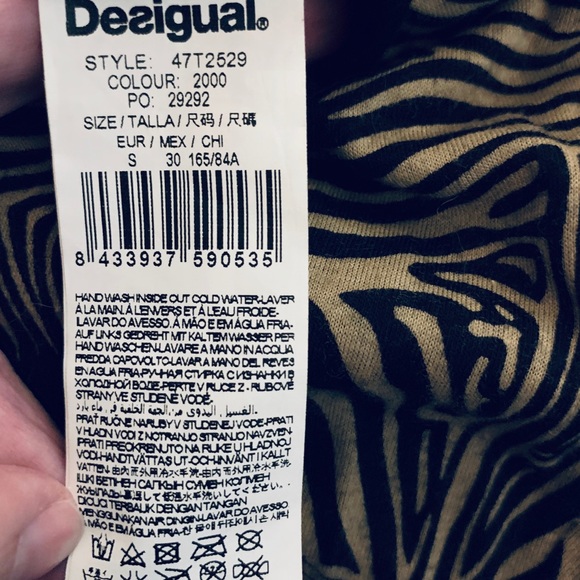 Desigual Long Sleeve T: red geisha & mandalas sz S - Picture 7 of 7